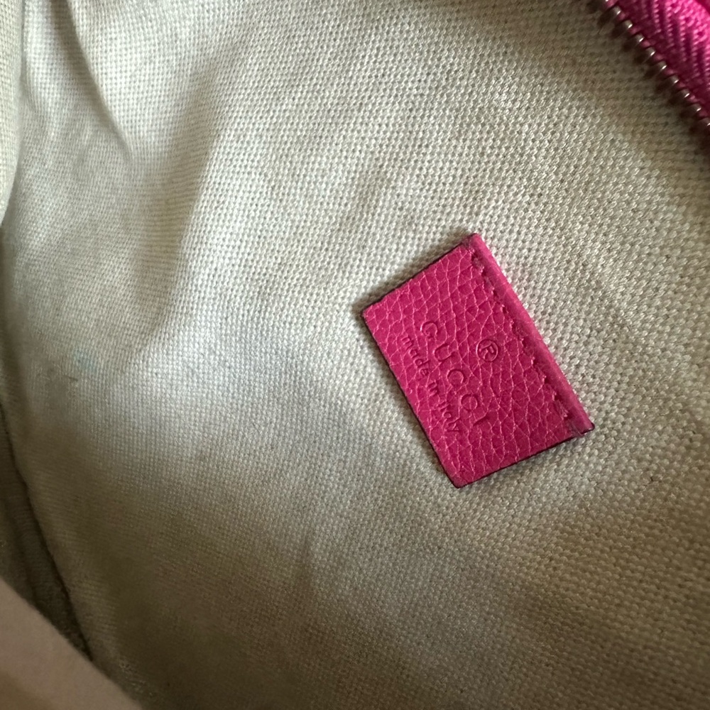 Gucci Pink Leather Logo Belt Bag with Green Accents - Picture 10 of 11
